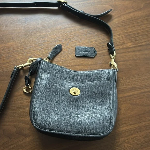 Coach Chaise 10 Leather Crossbody - Picture 4 of 10